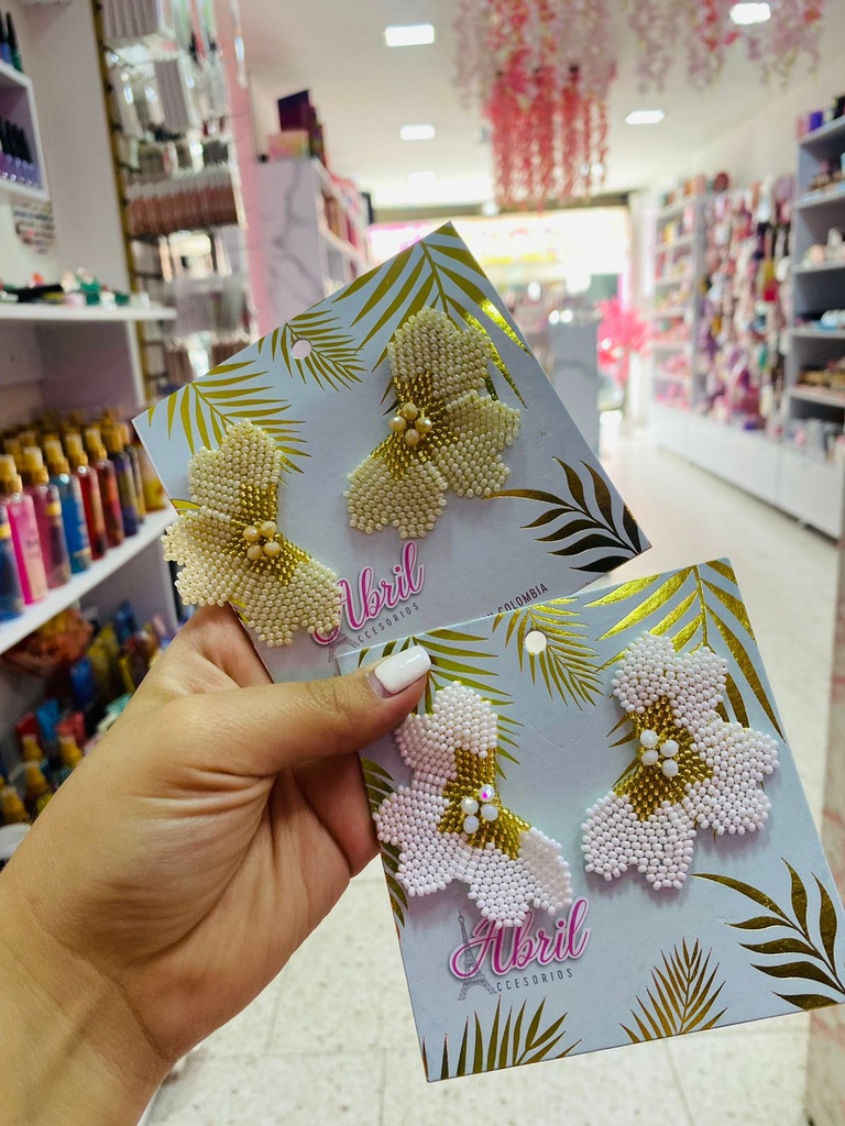 [TEJ1] ARETES TEJIDOS