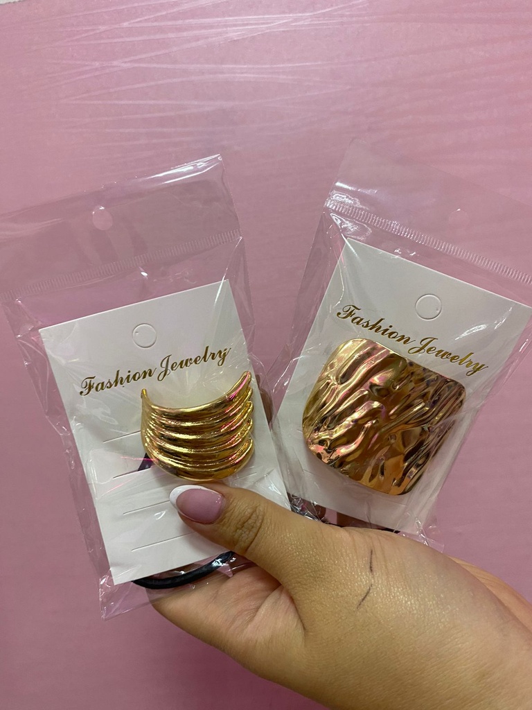 Moña de Acero con Aplique 