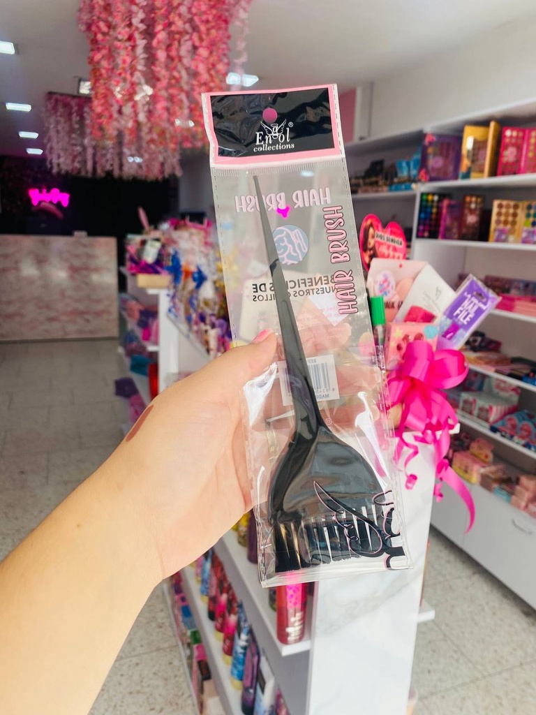 [BT-01] Brocha en plástico para tintura Engol