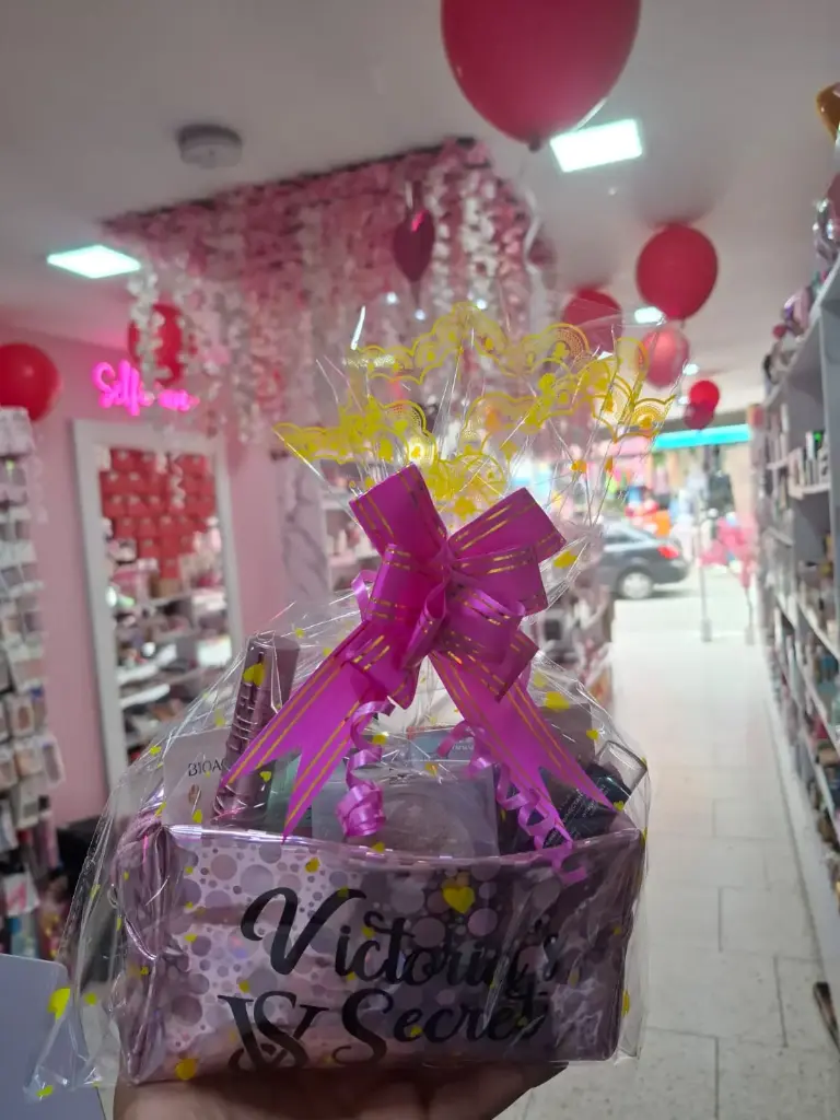 Cosmetiquera Basica can Maquillaje