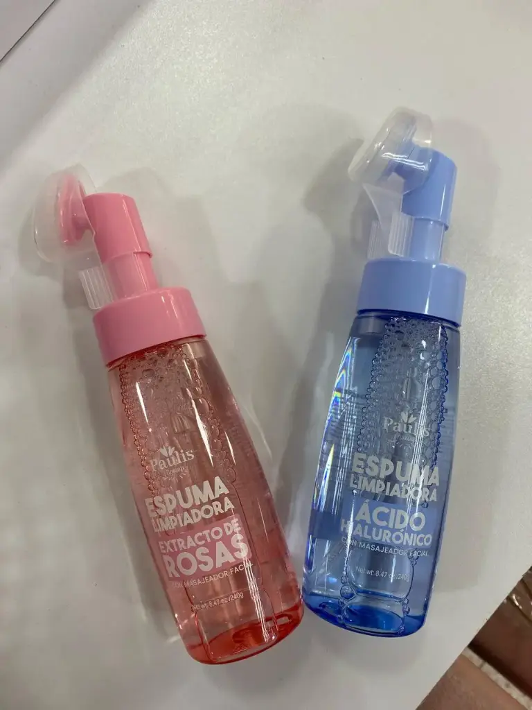 Espuma Paulis Rosas y Acido Hialuronico 