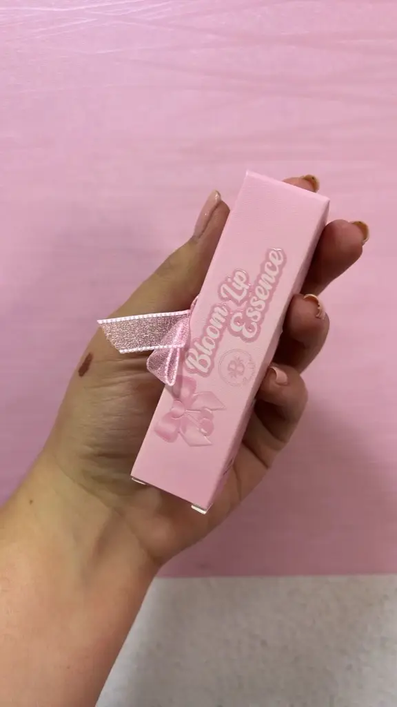 Bloom Lip Essence Bloomshell