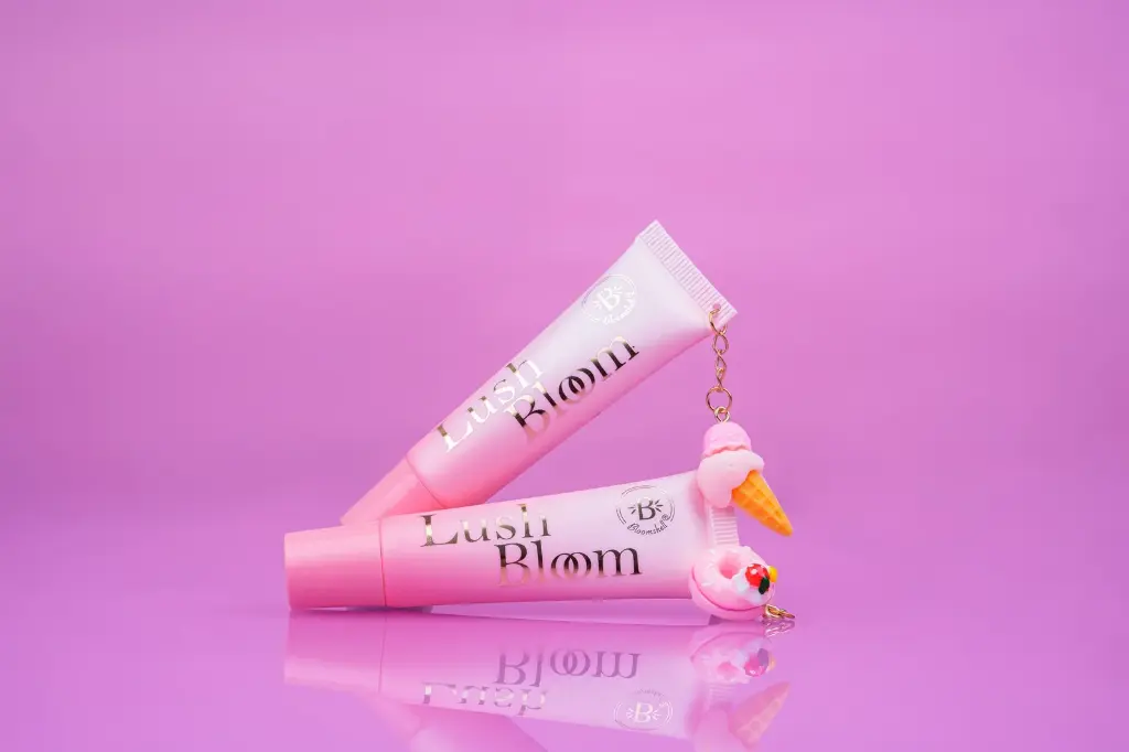 Lush Bloom Llavero Bloomshell