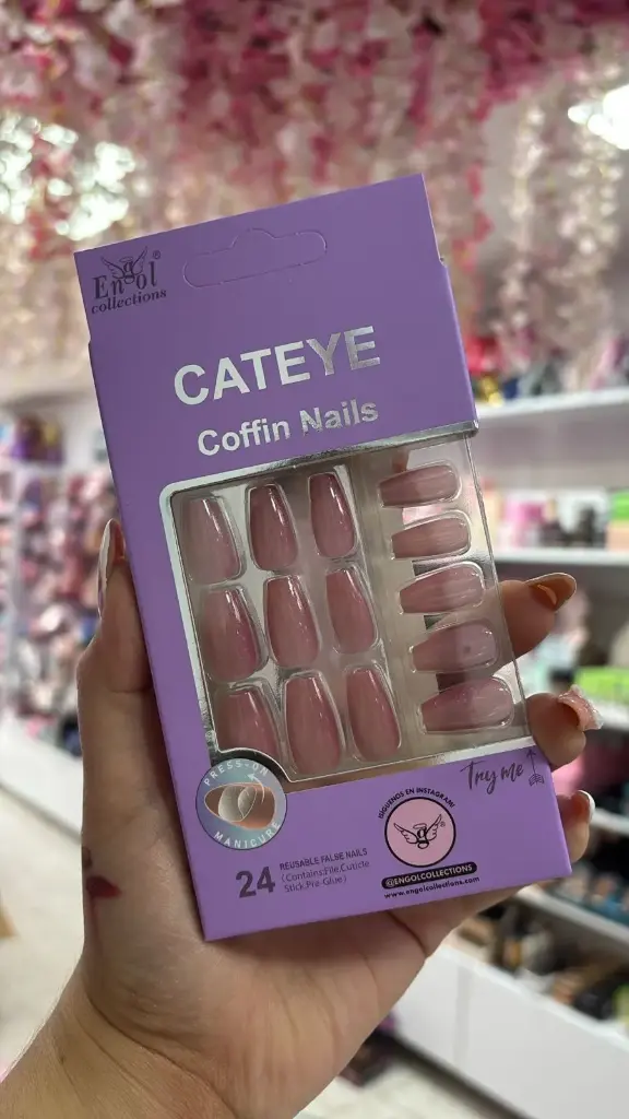 [OG-CF34] Uñas moradas Engol