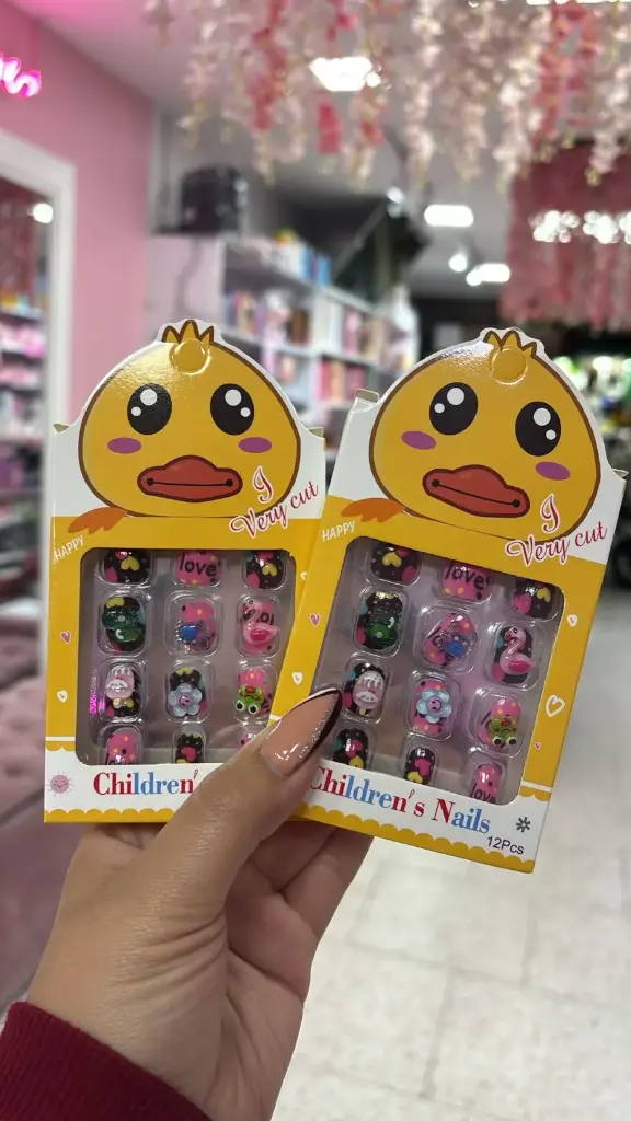 Uñas para niñas 3D