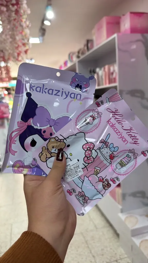 Velo de Ushas Hello Kitty Stitch Kuromy