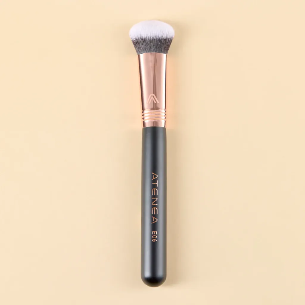 BLACK GOLD ATENEA BROCHA CORRECTOR 06
