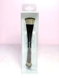 Brocha triangular doble para Base y Corrector Elaya