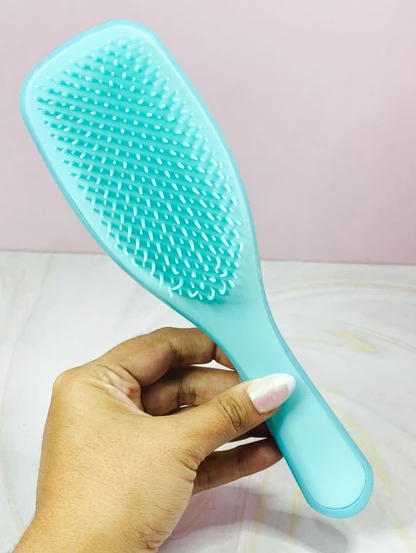 CEPILLO ANTI FRIZZ USHAS