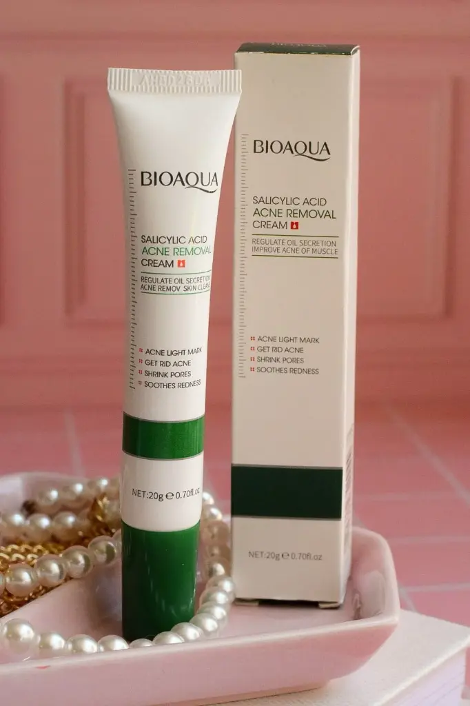 [BQY49044] CREMA ACIDO SALICILICO BIOAQUA