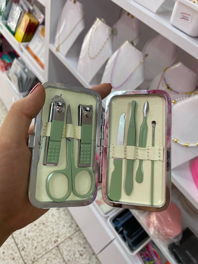 Estuche manicure KIT